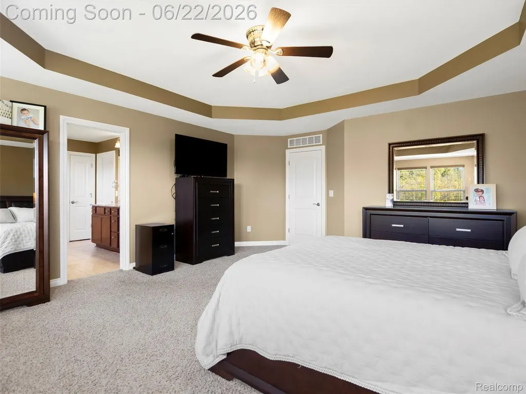 2130 Findley Circle Orion Charter Township MI 48360