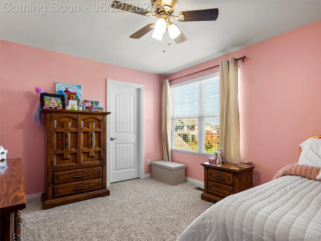 2130 Findley Circle Orion Charter Township MI 48360