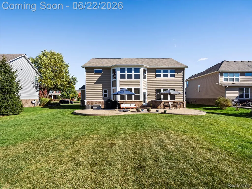 2130 Findley Circle Orion Charter Township MI 48360