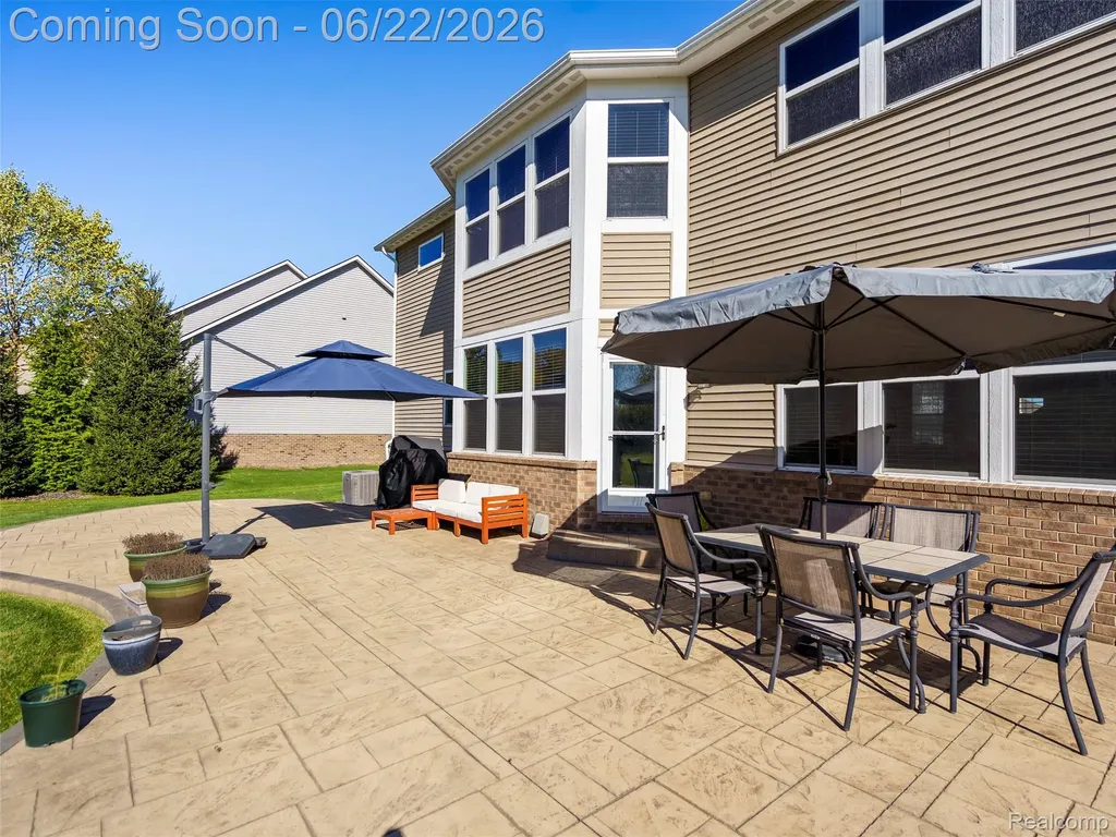 2130 Findley Circle Orion Charter Township MI 48360