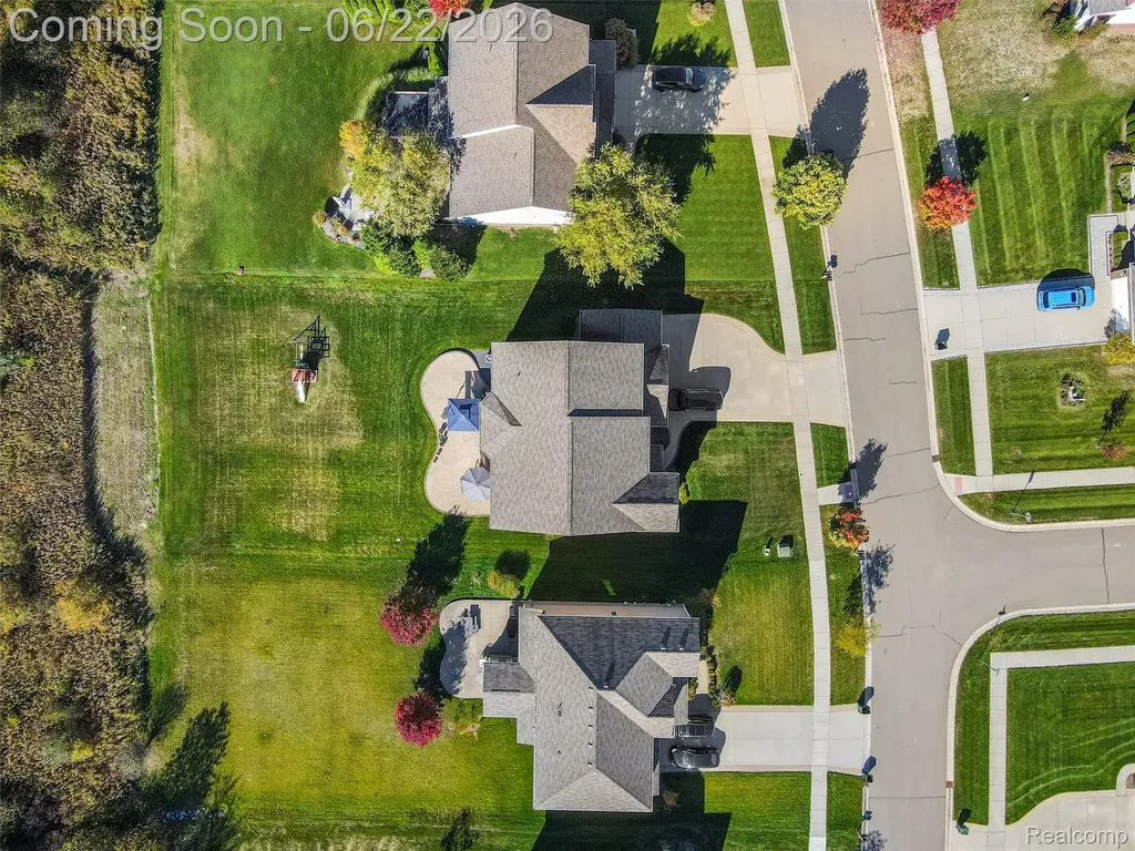 2130 Findley Circle Orion Charter Township MI 48360