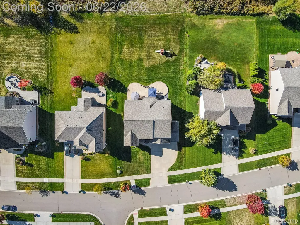 2130 Findley Circle Orion Charter Township MI 48360