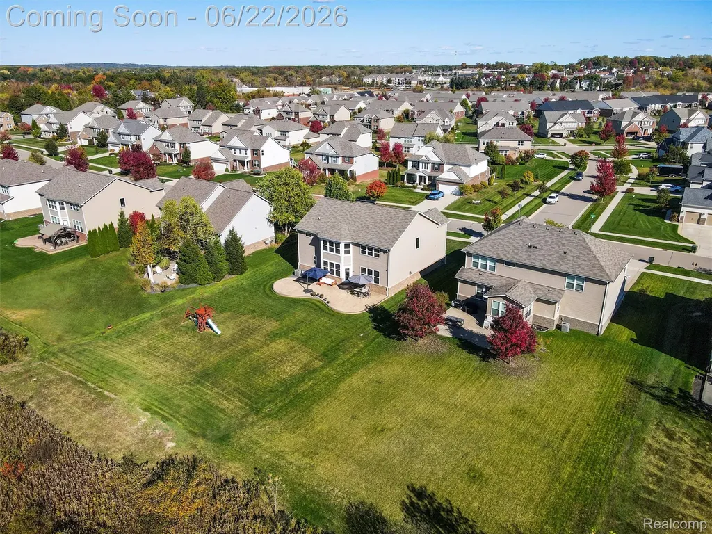 2130 Findley Circle Orion Charter Township MI 48360