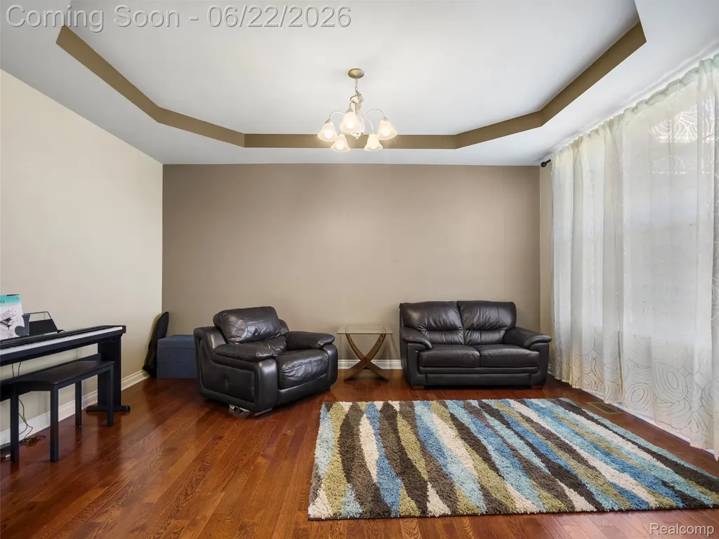 2130 Findley Circle Orion Charter Township MI 48360