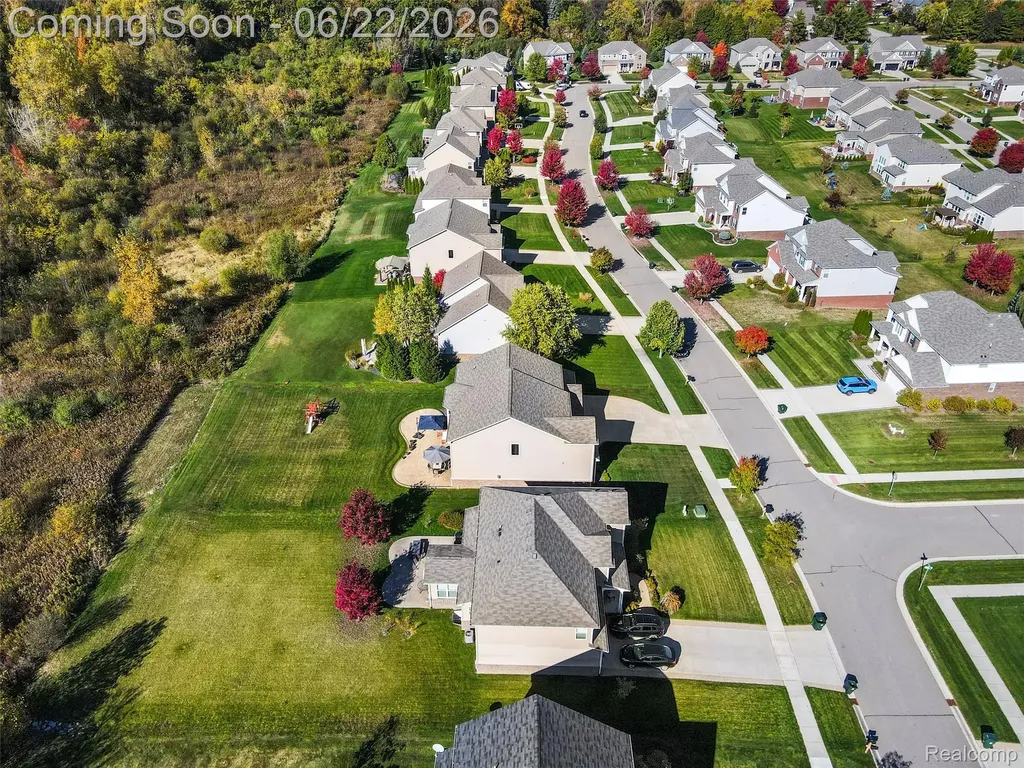2130 Findley Circle Orion Charter Township MI 48360