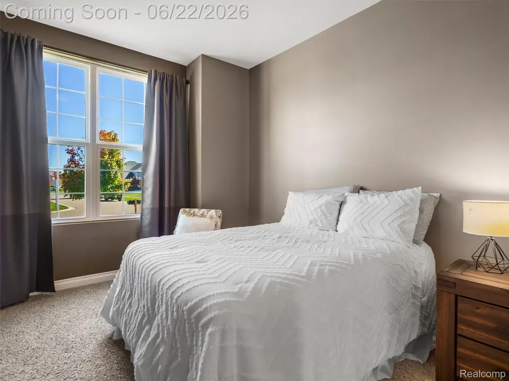 2130 Findley Circle Orion Charter Township MI 48360