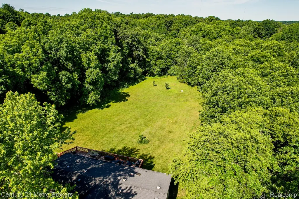 6100 Otis Lake Road Hope Township MI 49046