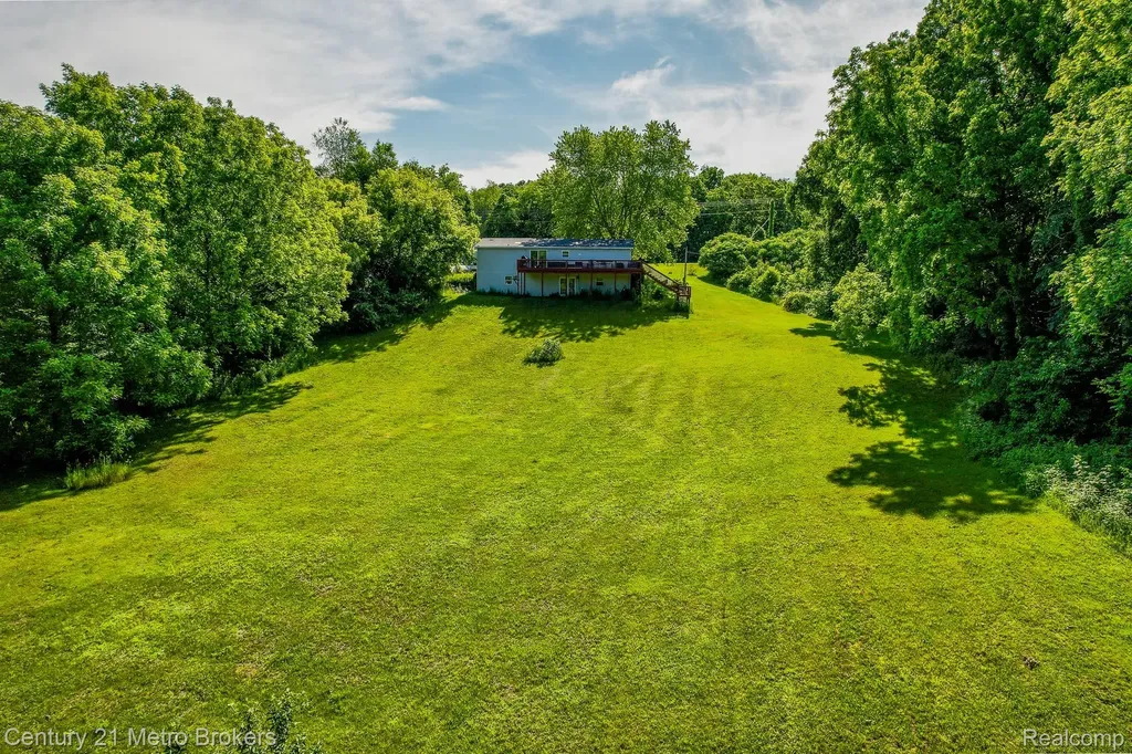 6100 Otis Lake Road Hope Township MI 49046