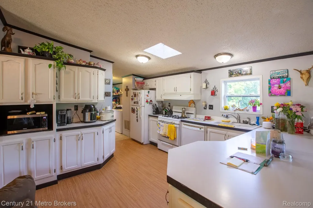6100 Otis Lake Road Hope Township MI 49046