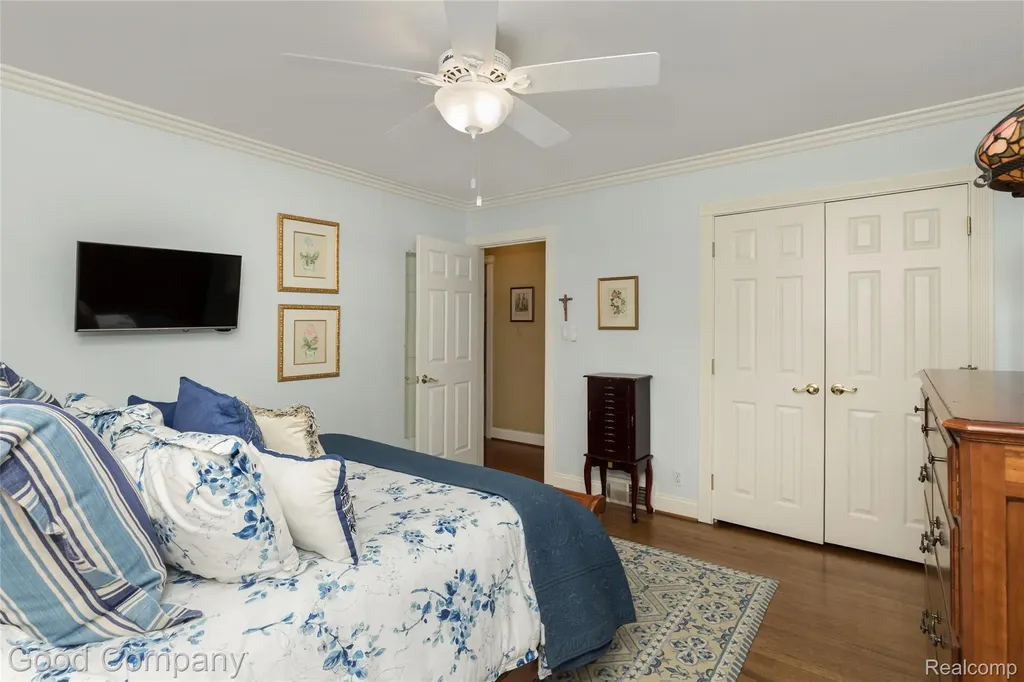 32291 Verona Circle Beverly Hills Village MI 48025