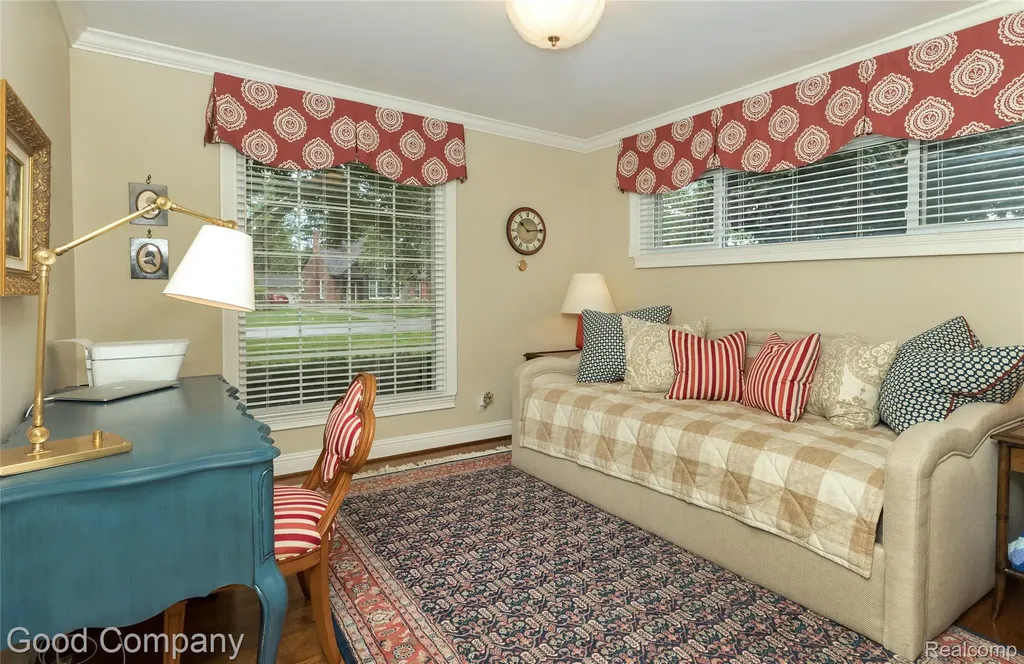 32291 Verona Circle Beverly Hills Village MI 48025