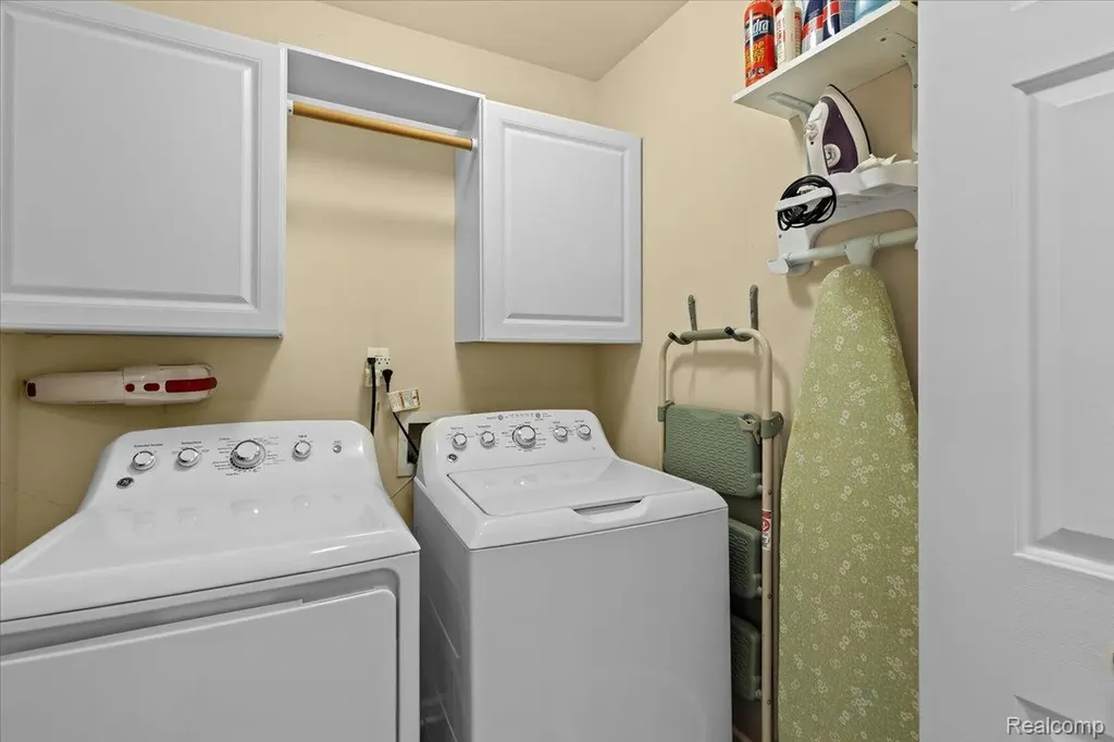 4016 Cornerstone Drive Canton Charter Township MI 48188