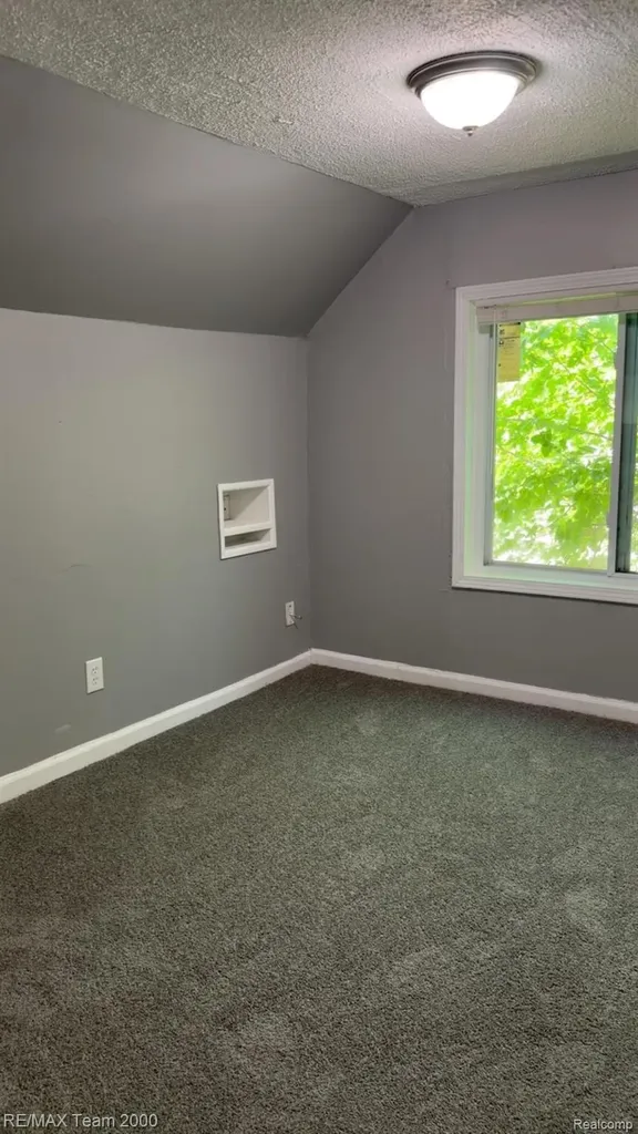 7128 Cherokee Avenue Taylor City MI 48180