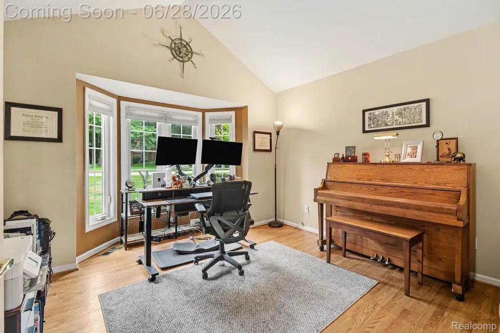 9230 Kelly Lake Drive Springfield Charter Township MI 48348