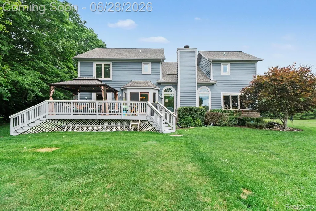 9230 Kelly Lake Drive Springfield Charter Township MI 48348