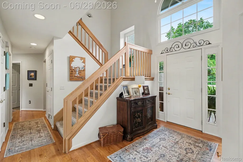 9230 Kelly Lake Drive Springfield Charter Township MI 48348
