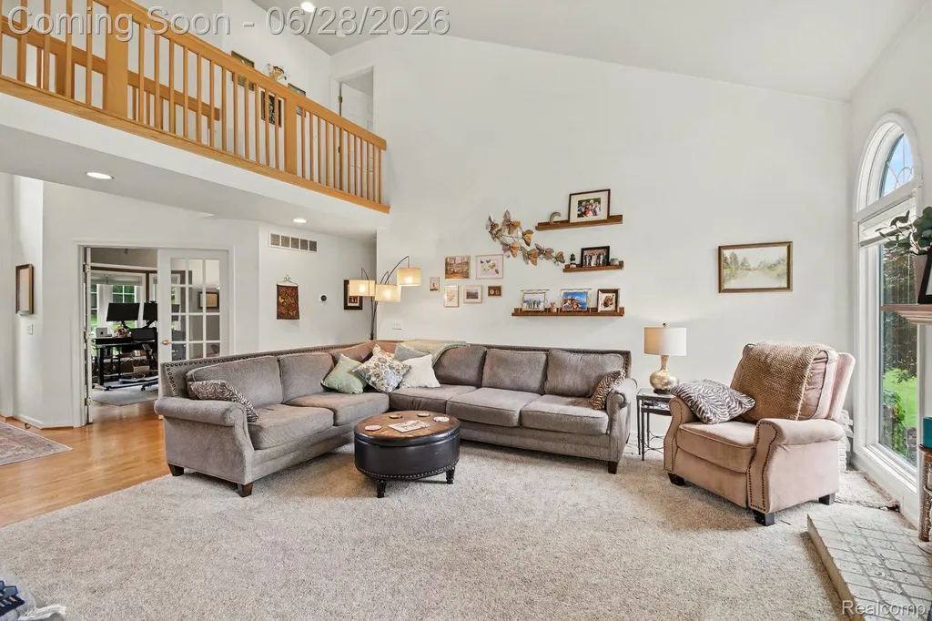9230 Kelly Lake Drive Springfield Charter Township MI 48348