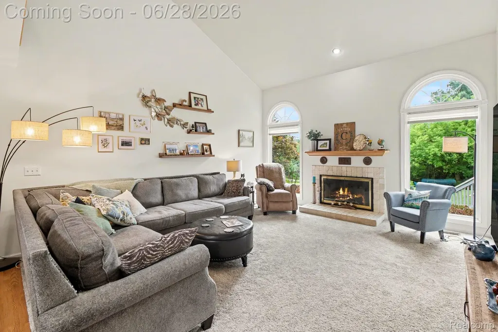 9230 Kelly Lake Drive Springfield Charter Township MI 48348