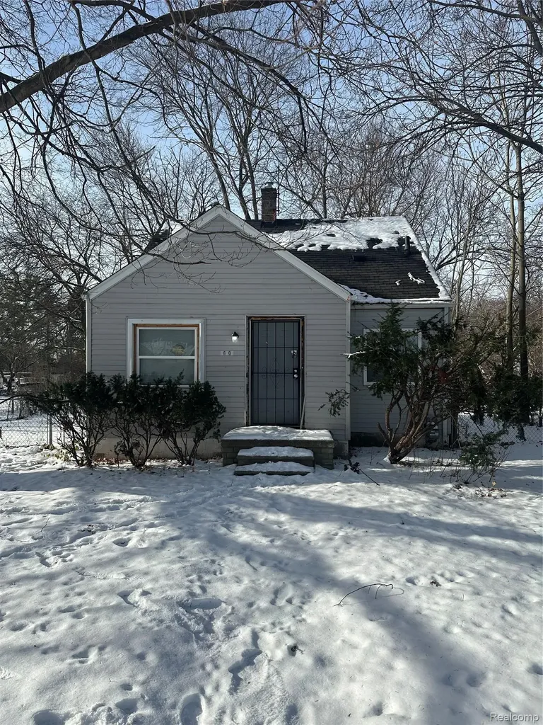 16101 Bramell Street Detroit City MI 48219