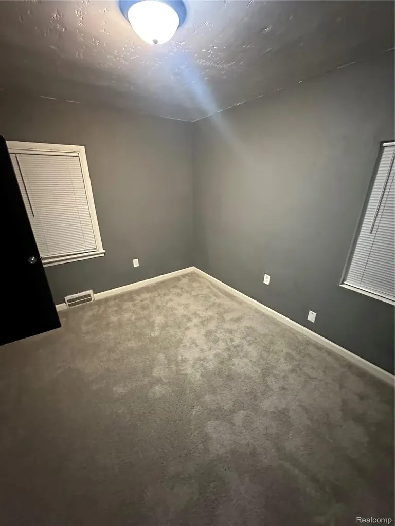 16101 Bramell Street Detroit City MI 48219