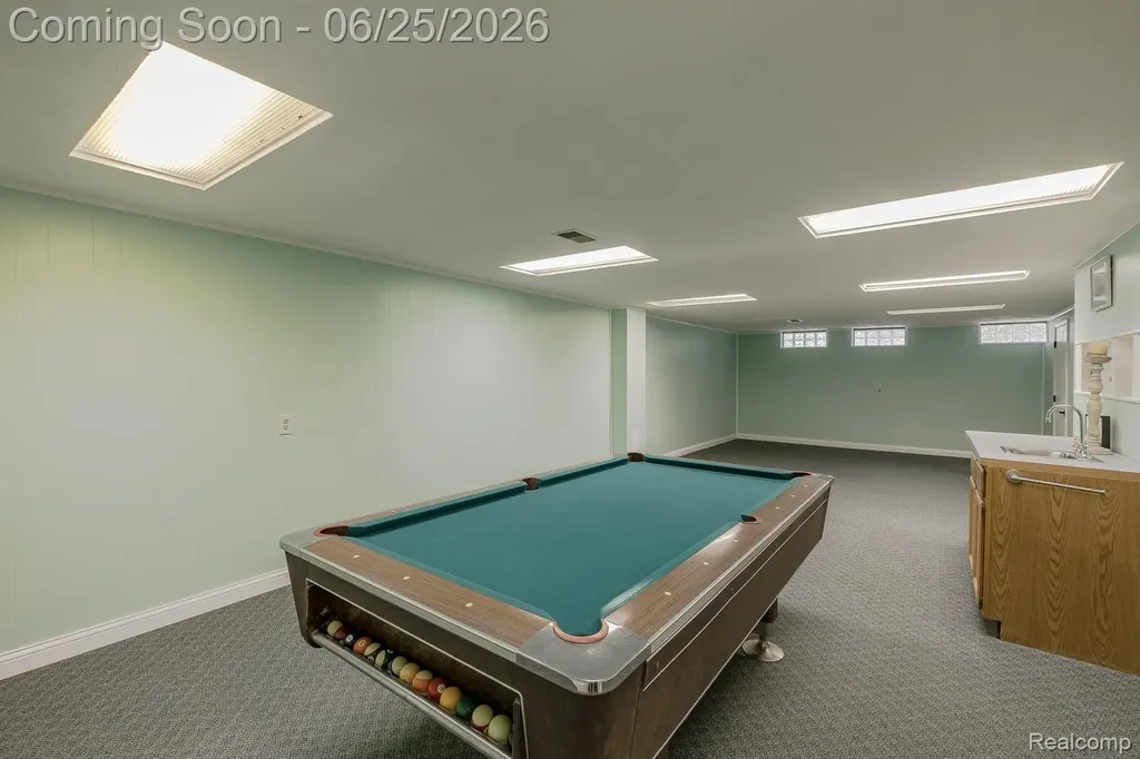 1665 Rosedale Street West Bloomfield Charter Township MI 48324