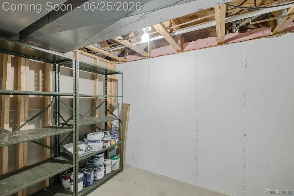 1665 Rosedale Street West Bloomfield Charter Township MI 48324