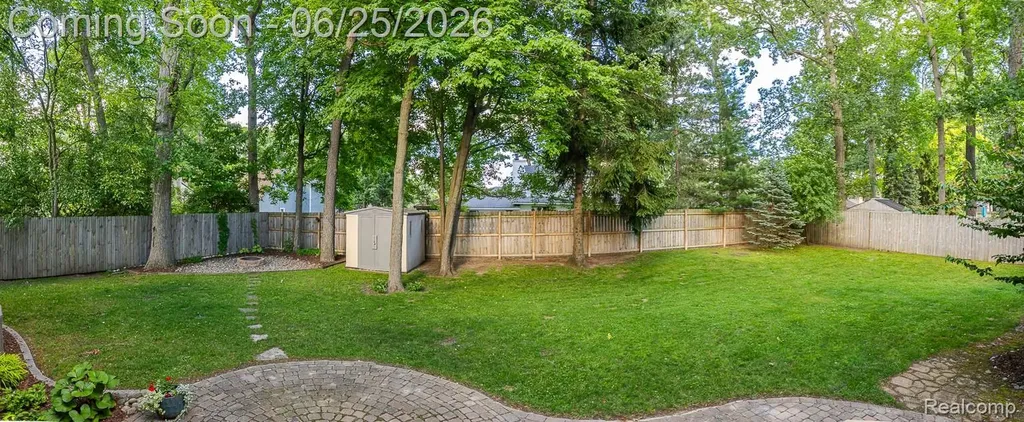 1665 Rosedale Street West Bloomfield Charter Township MI 48324