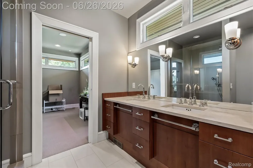 30442 S Greenbriar Road Franklin Village MI 48025