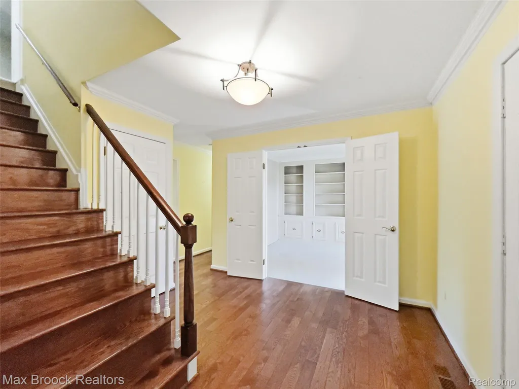 4259 Savoie Trail West Bloomfield Charter Township MI 48323