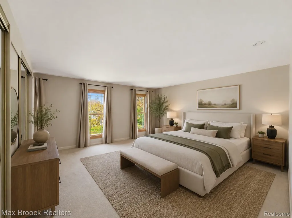 4259 Savoie Trail West Bloomfield Charter Township MI 48323