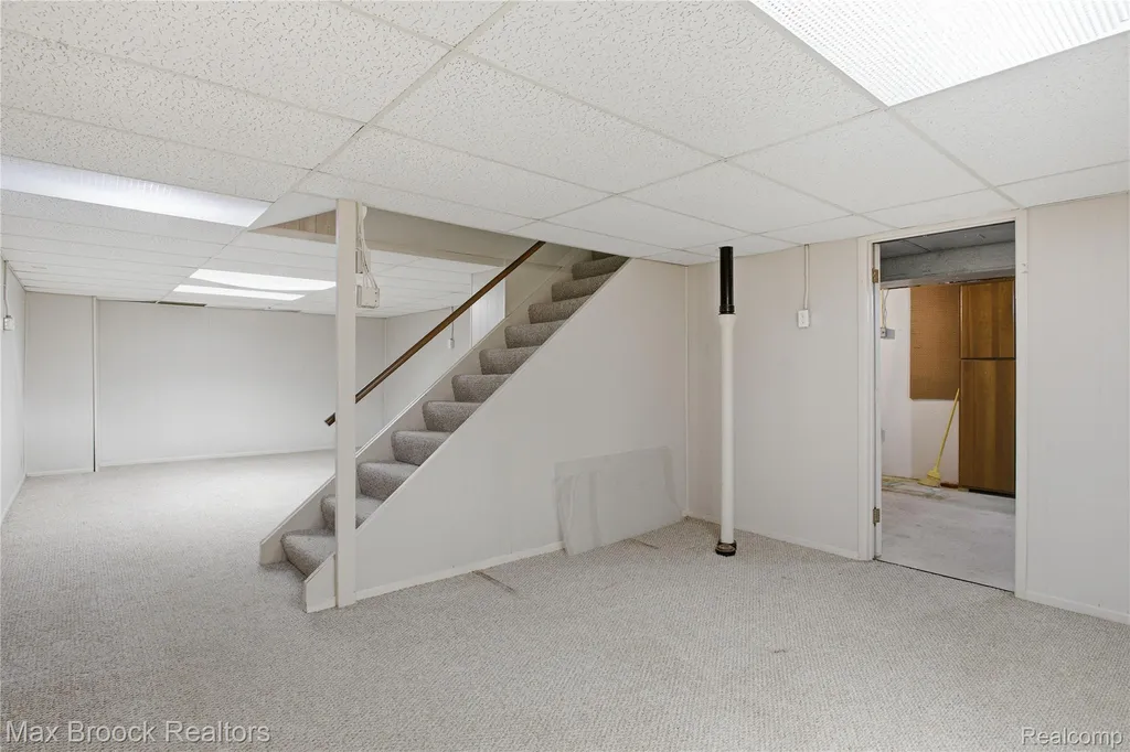 4259 Savoie Trail West Bloomfield Charter Township MI 48323