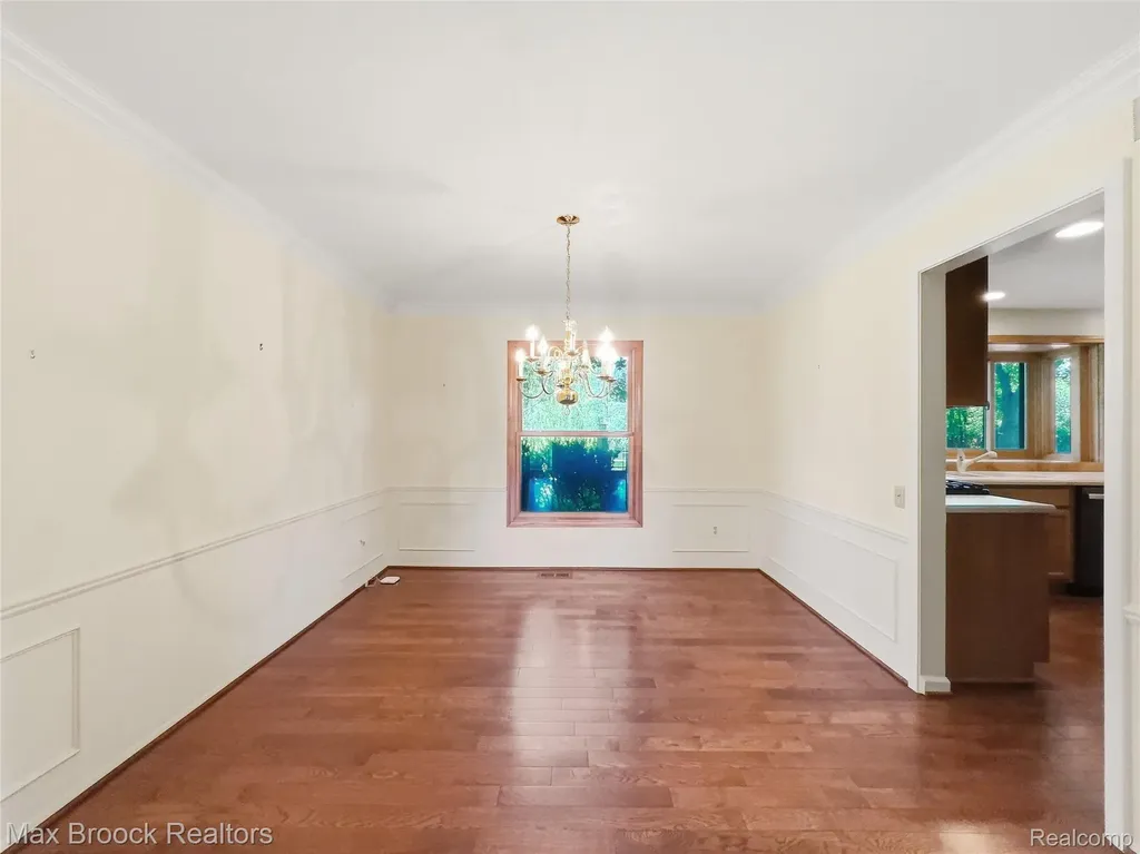 4259 Savoie Trail West Bloomfield Charter Township MI 48323