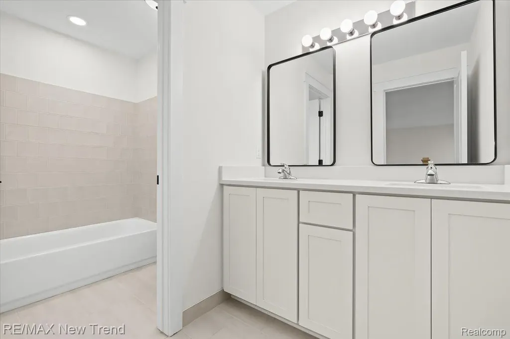 7829 Trailside Court West Bloomfield Charter Township MI 48323