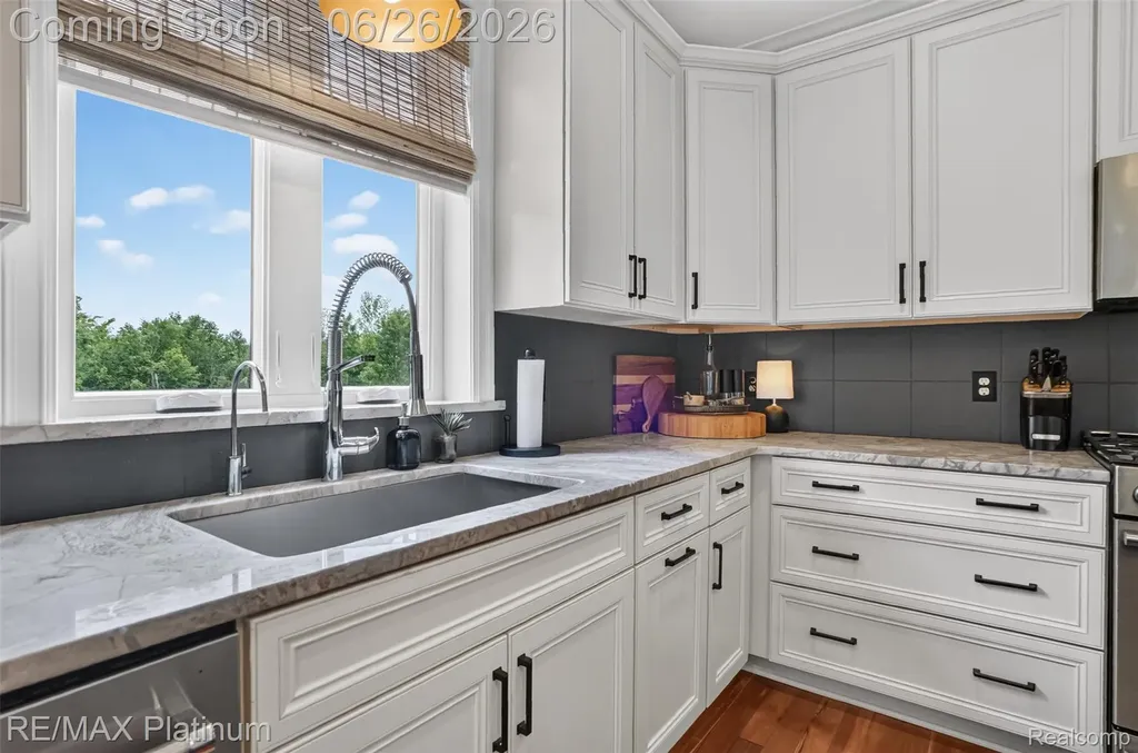 201 Mystic Meadows Court Hartland Township MI 48843