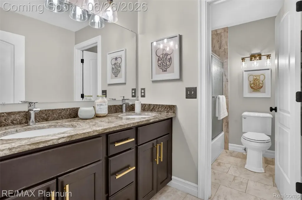 201 Mystic Meadows Court Hartland Township MI 48843