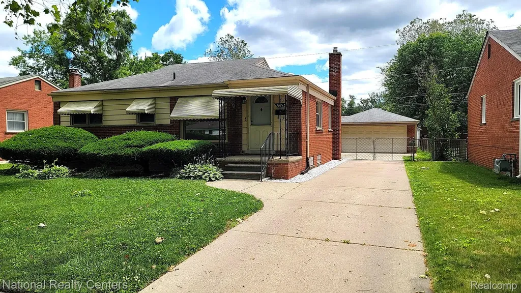 9030 Hemingway Redford Charter Township MI 48239