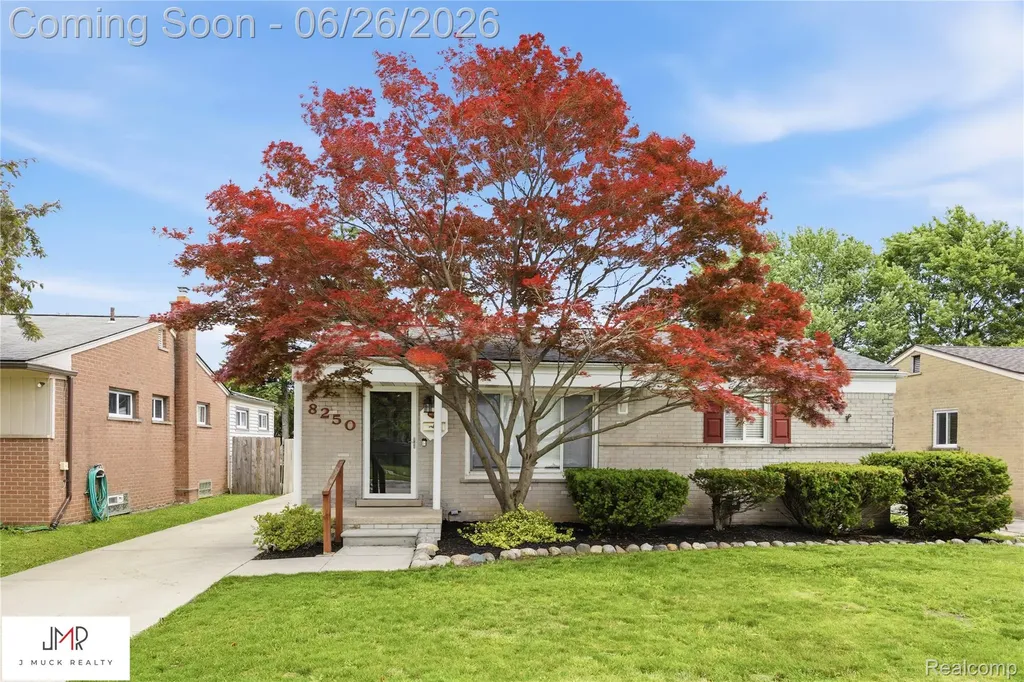 8250 Shari Drive Westland City MI 48185