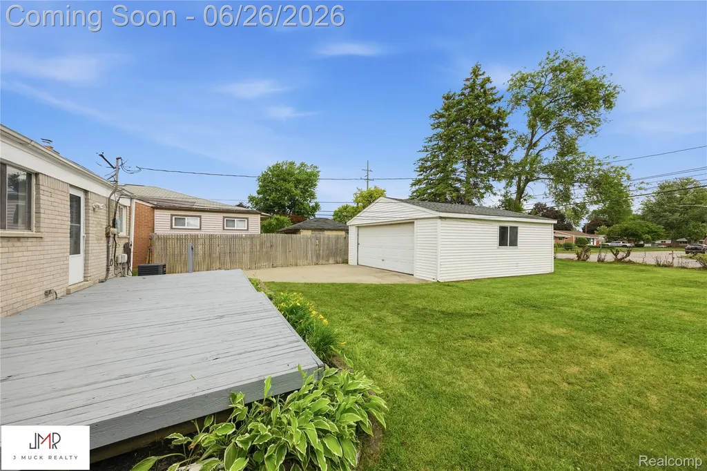 8250 Shari Drive Westland City MI 48185