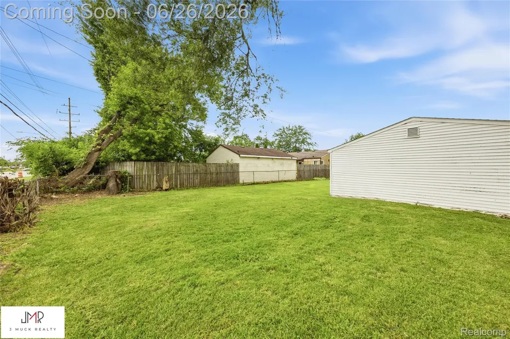 8250 Shari Drive Westland City MI 48185
