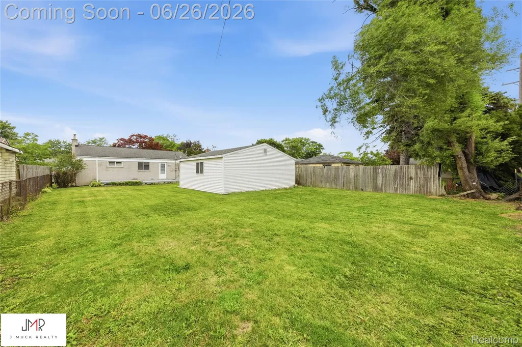 8250 Shari Drive Westland City MI 48185