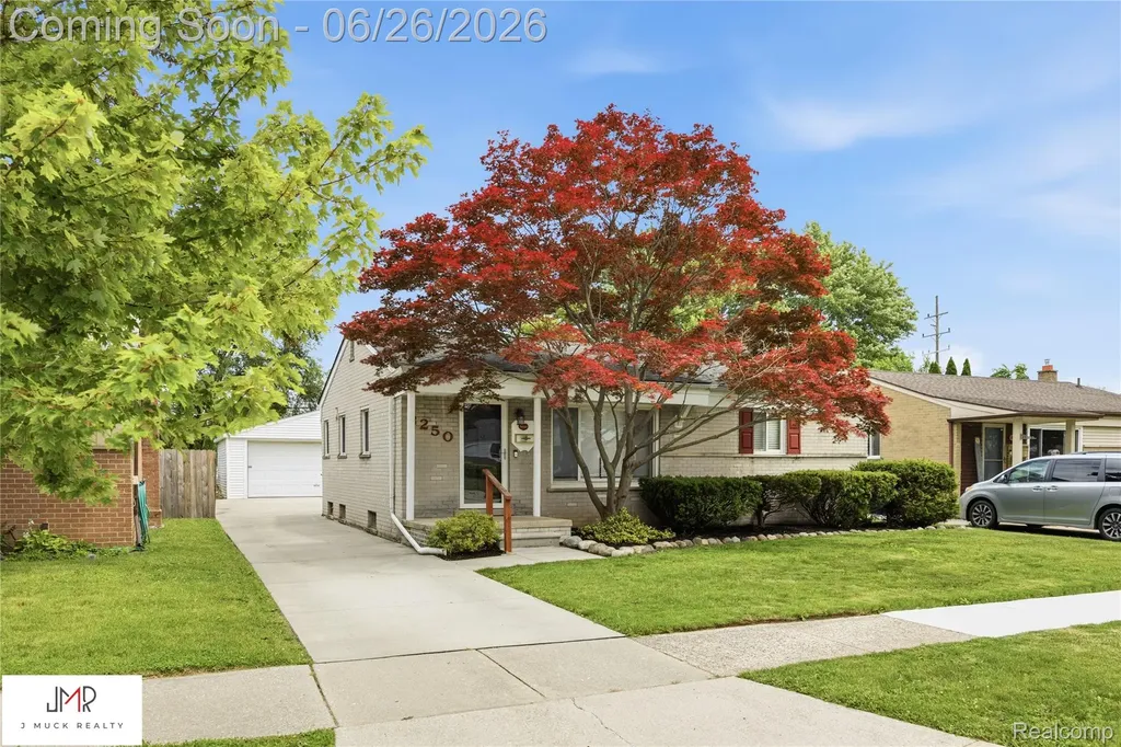 8250 Shari Drive Westland City MI 48185