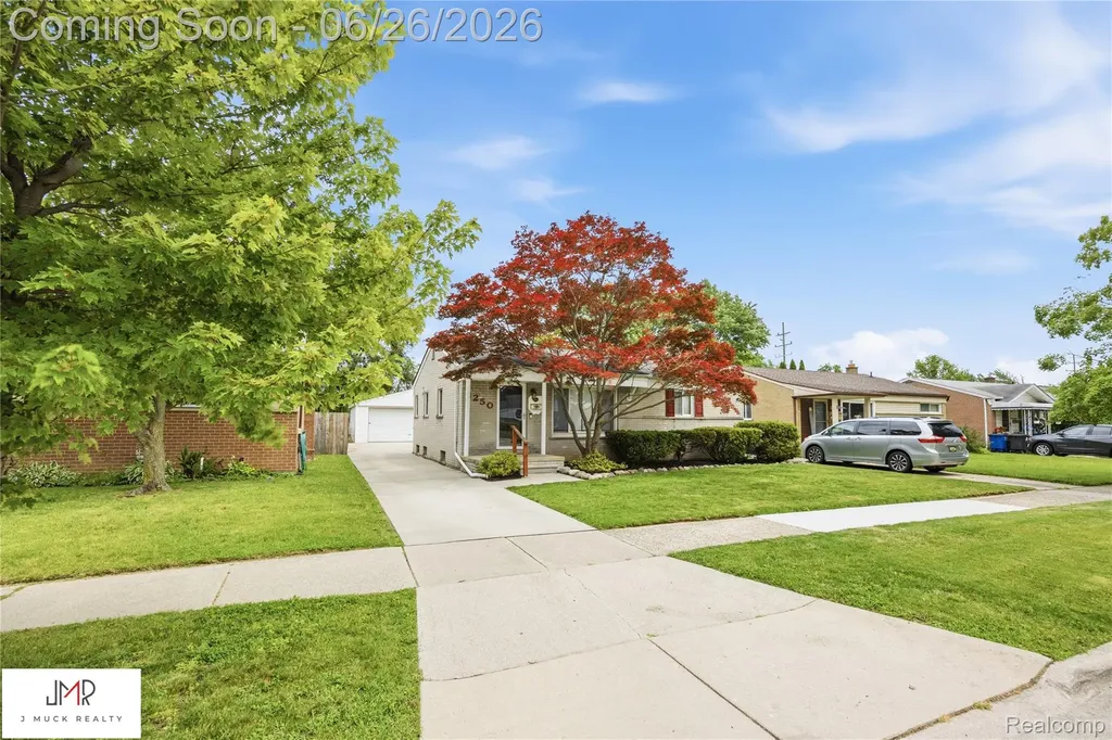 8250 Shari Drive Westland City MI 48185
