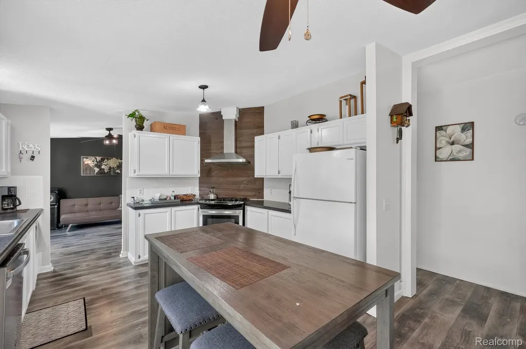 2700 Shimmons Road Auburn Hills City MI 48326
