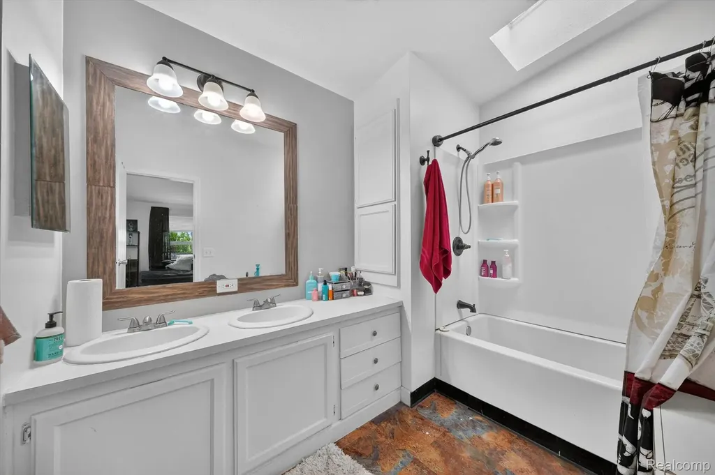 2700 Shimmons Road Auburn Hills City MI 48326