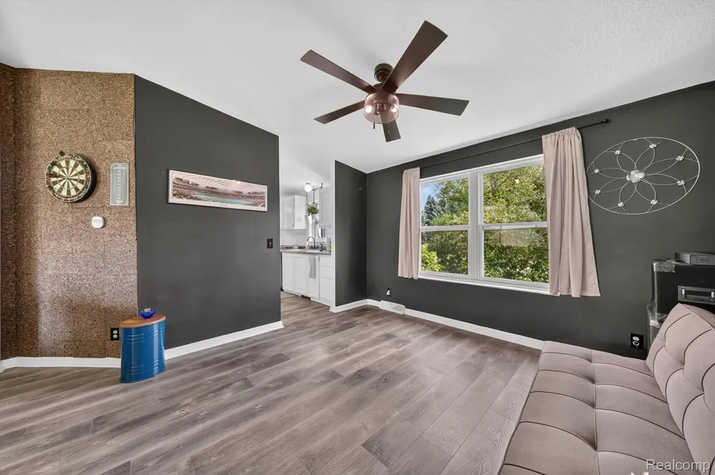 2700 Shimmons Road Auburn Hills City MI 48326