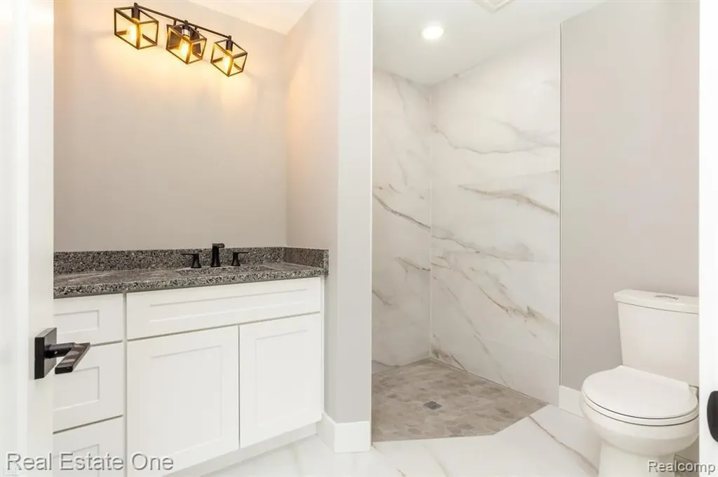 2910 Loon Drive Wixom City MI 48393