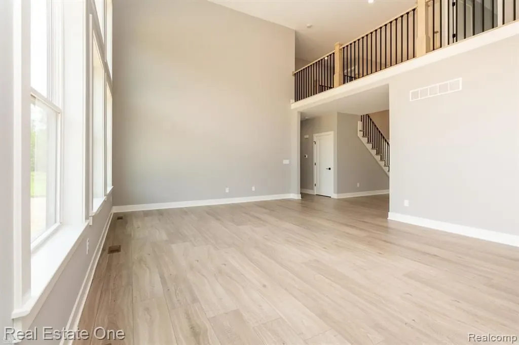 2910 Loon Drive Wixom City MI 48393