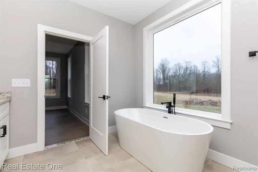 2910 Loon Drive Wixom City MI 48393