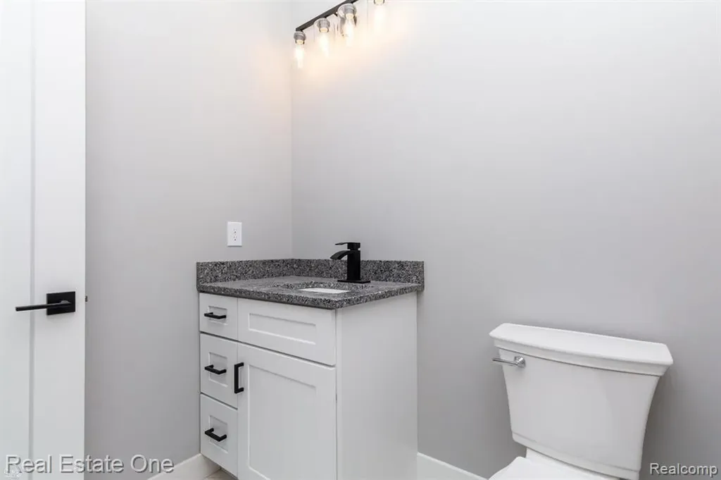 2910 Loon Drive Wixom City MI 48393