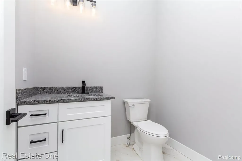 2910 Loon Drive Wixom City MI 48393